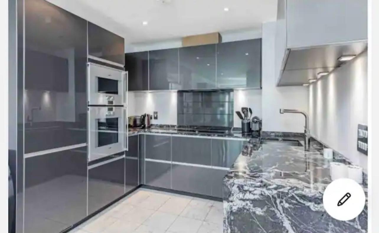 Luxury Apartment Riverside Лондон Экстерьер фото